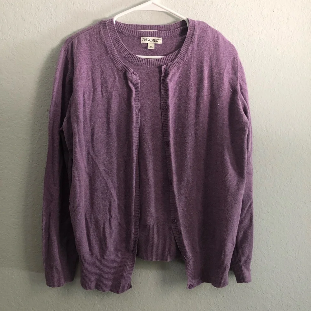 True two piece Lavender Cardigan Sweater - Picture 1 of 8